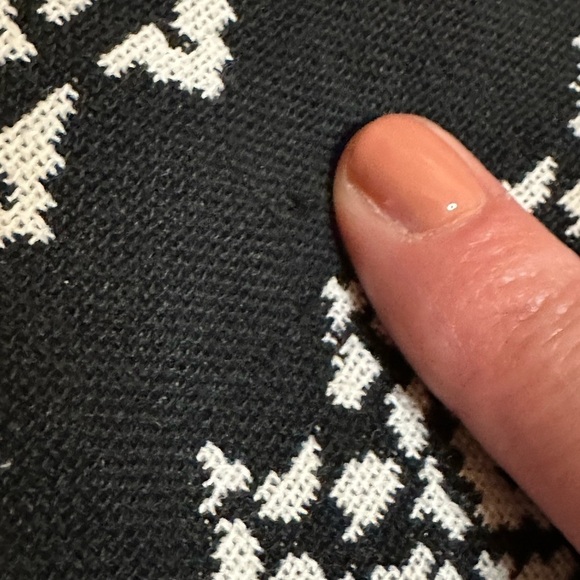 LOFT Blue and White Tribal Print Wrap Front Skirt Size 4 - Picture 8 of 8